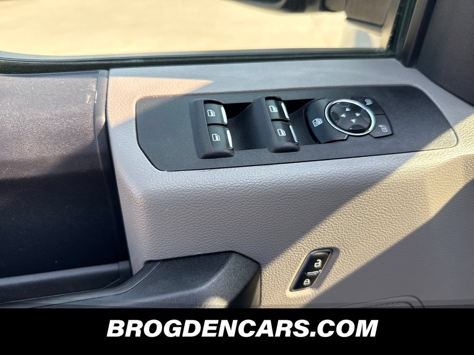 Used 2020 Ford F250 XL w/ STX Appearance Package AWD/4WD image 8