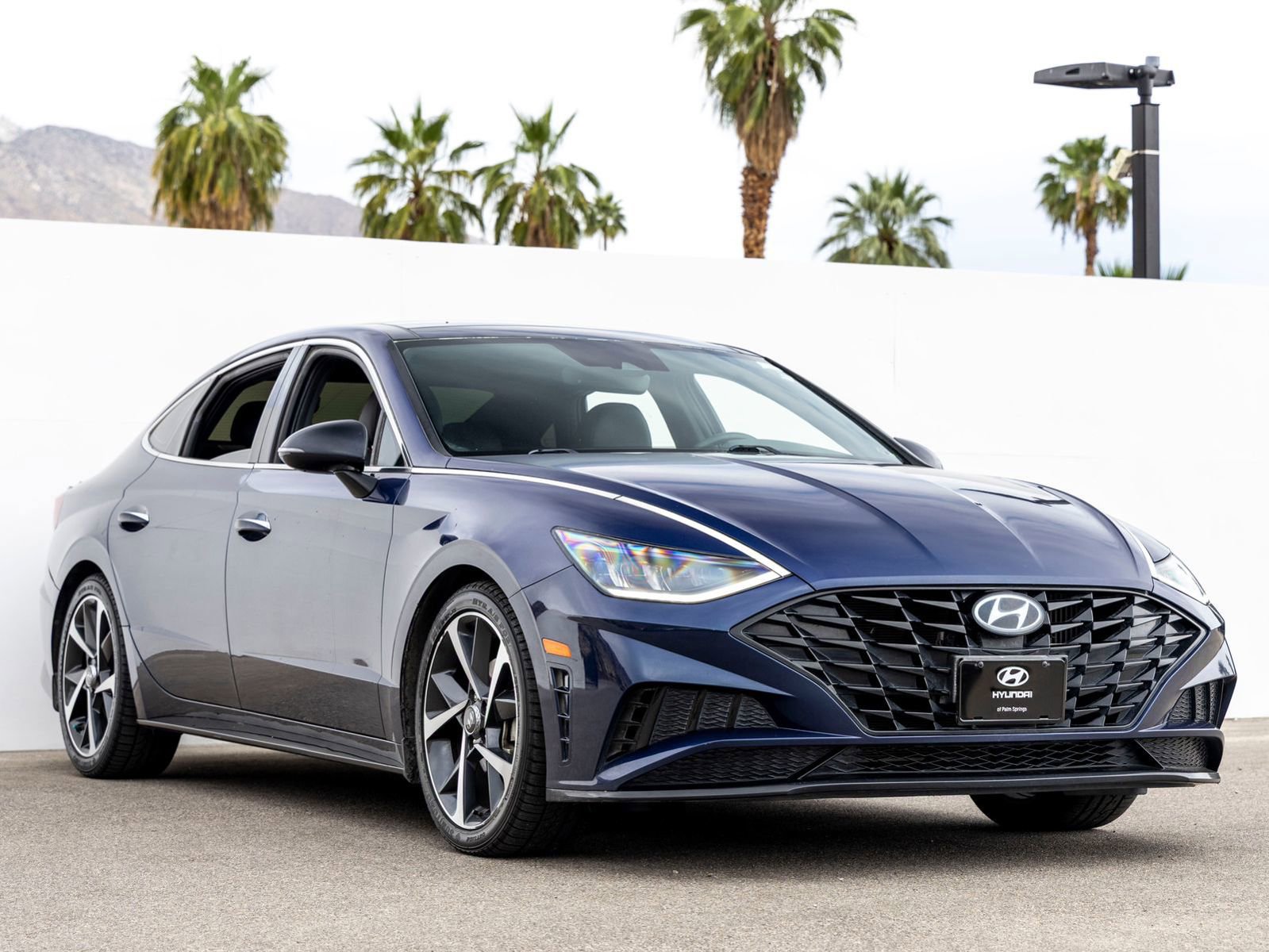 Used 2021 Hyundai Sonata SEL Plus w/ Tech Package image 2