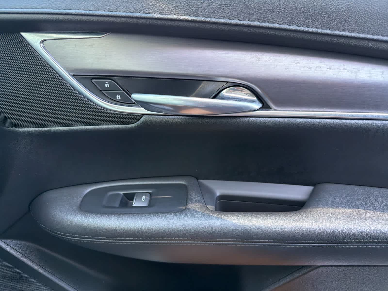 Used 2019 Cadillac XT5 Luxury FWD image 19