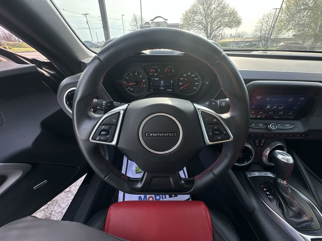 Used 2024 Chevrolet Camaro LT w/ Technology Package RWD image 14