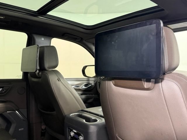 Used 2023 GMC Yukon XL Denali RWD image 29
