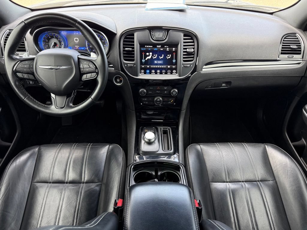 Used 2022 Chrysler 300 S RWD image 12