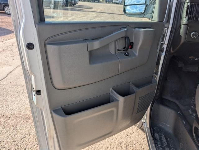 Used 2016 Chevrolet Express 2500 LS image 14