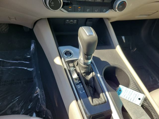 Used 2025 Nissan Altima 2.5 SV FWD image 20