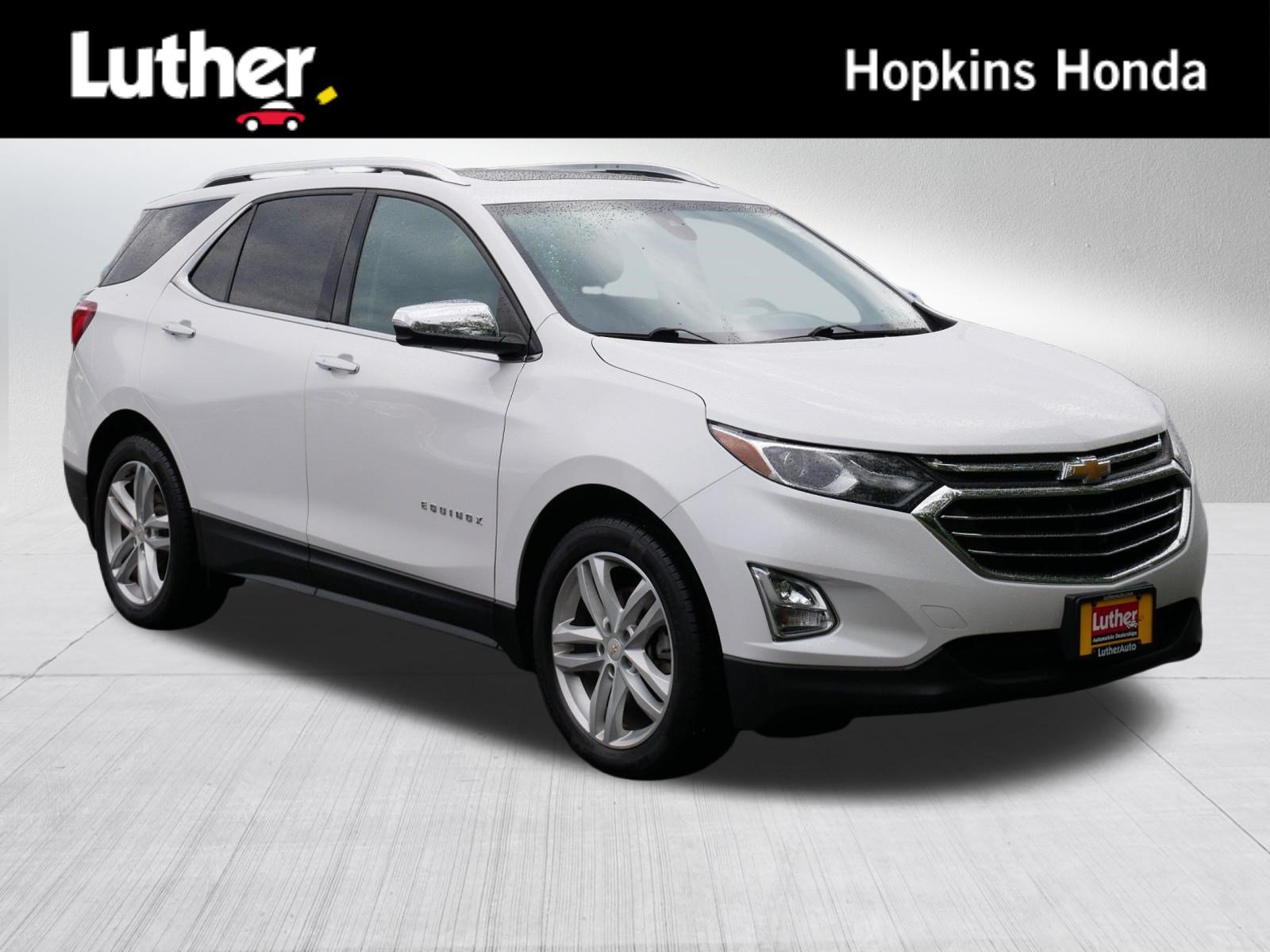 Used 2018 Chevrolet Equinox Premier AWD/4WD image 1