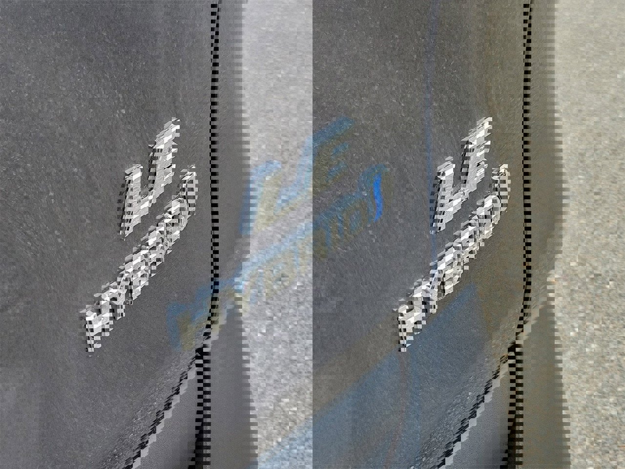 Used 2019 Toyota RAV4 LE image 7