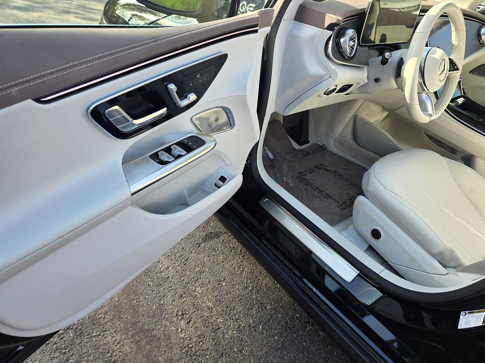 Certified 2023 Mercedes-Benz EQE 350+ 4MATIC Sedan image 22
