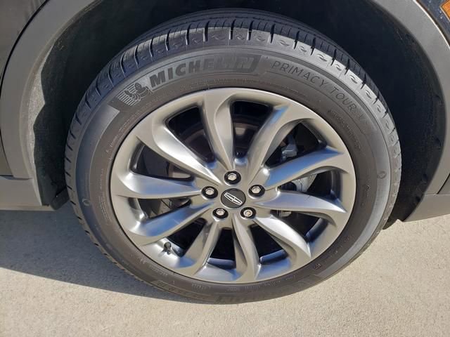 Used 2022 Lincoln Corsair AWD w/ Premium Package image 28