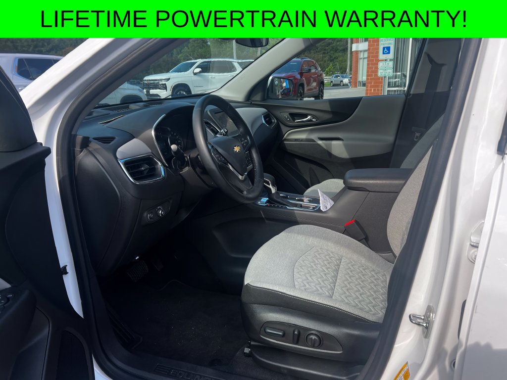 Used 2024 Chevrolet Equinox LT FWD image 13