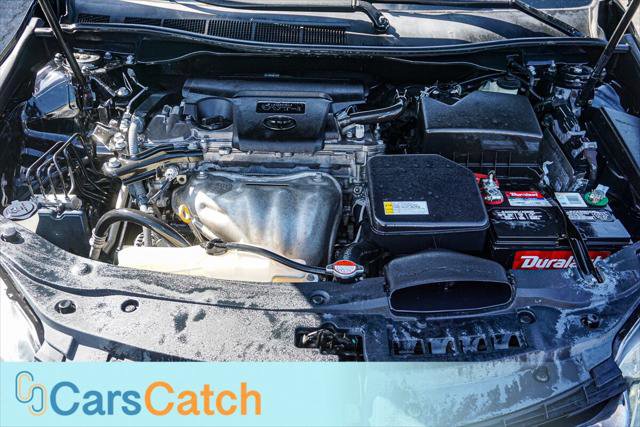 Used 2016 Toyota Camry SE image 34