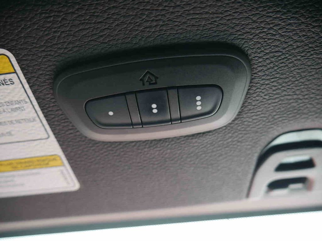 Used 2018 Jeep Wrangler Unlimited Rubicon image 37