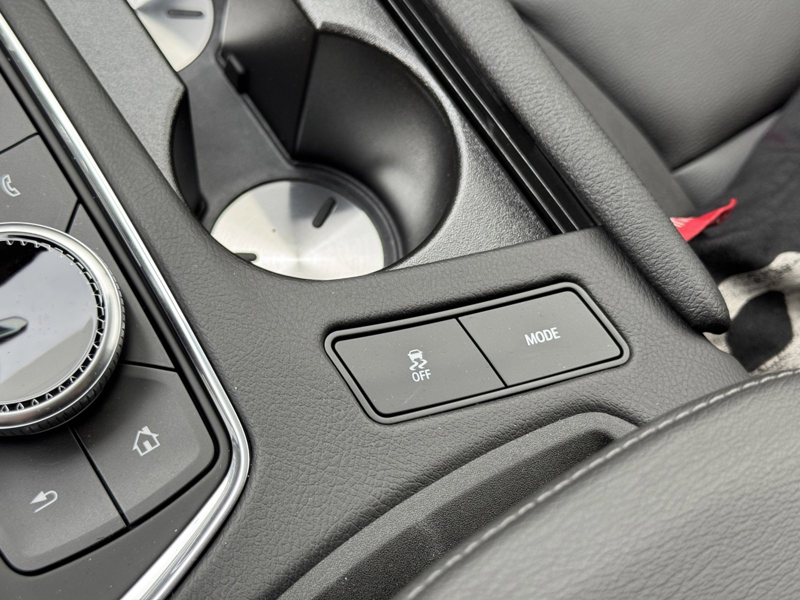 New 2025 Cadillac XT5 Luxury image 25