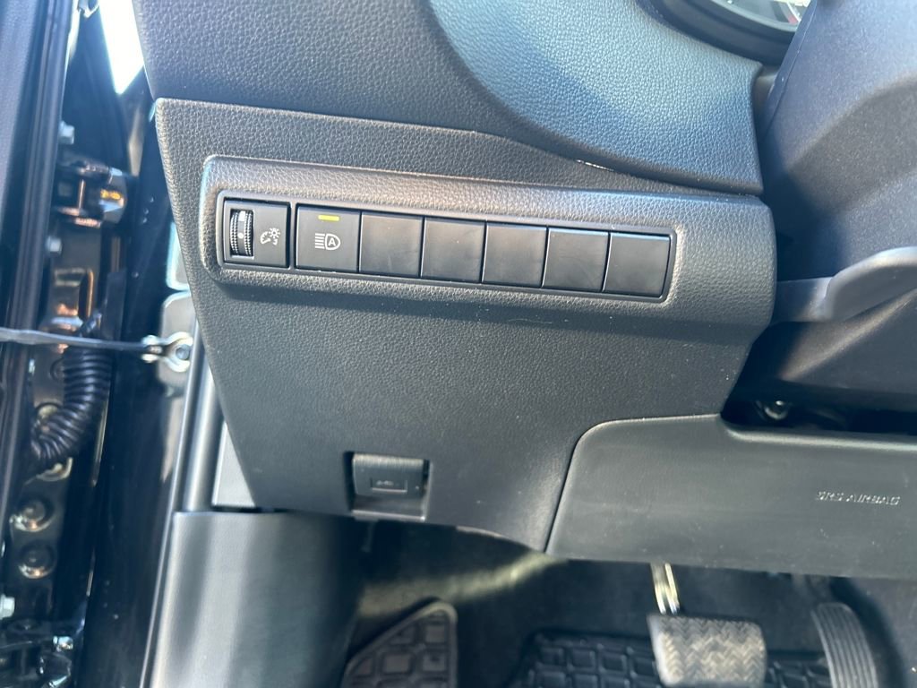 Certified 2022 Toyota Corolla SE image 33