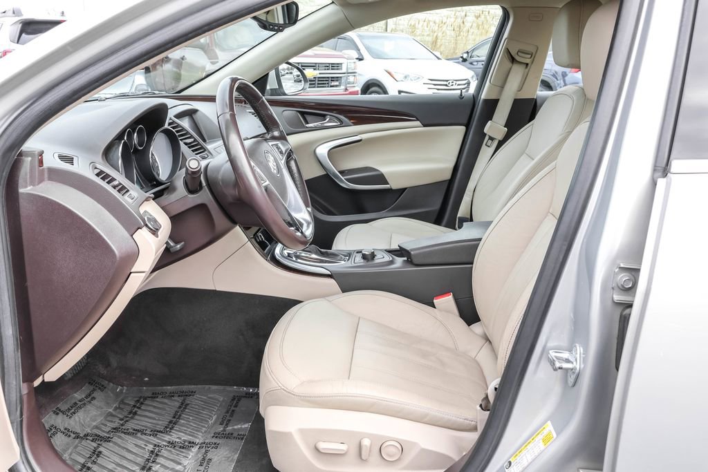 Used 2011 Buick Regal CXL Turbo w/ TO7 Preferred Equipment Group image 5