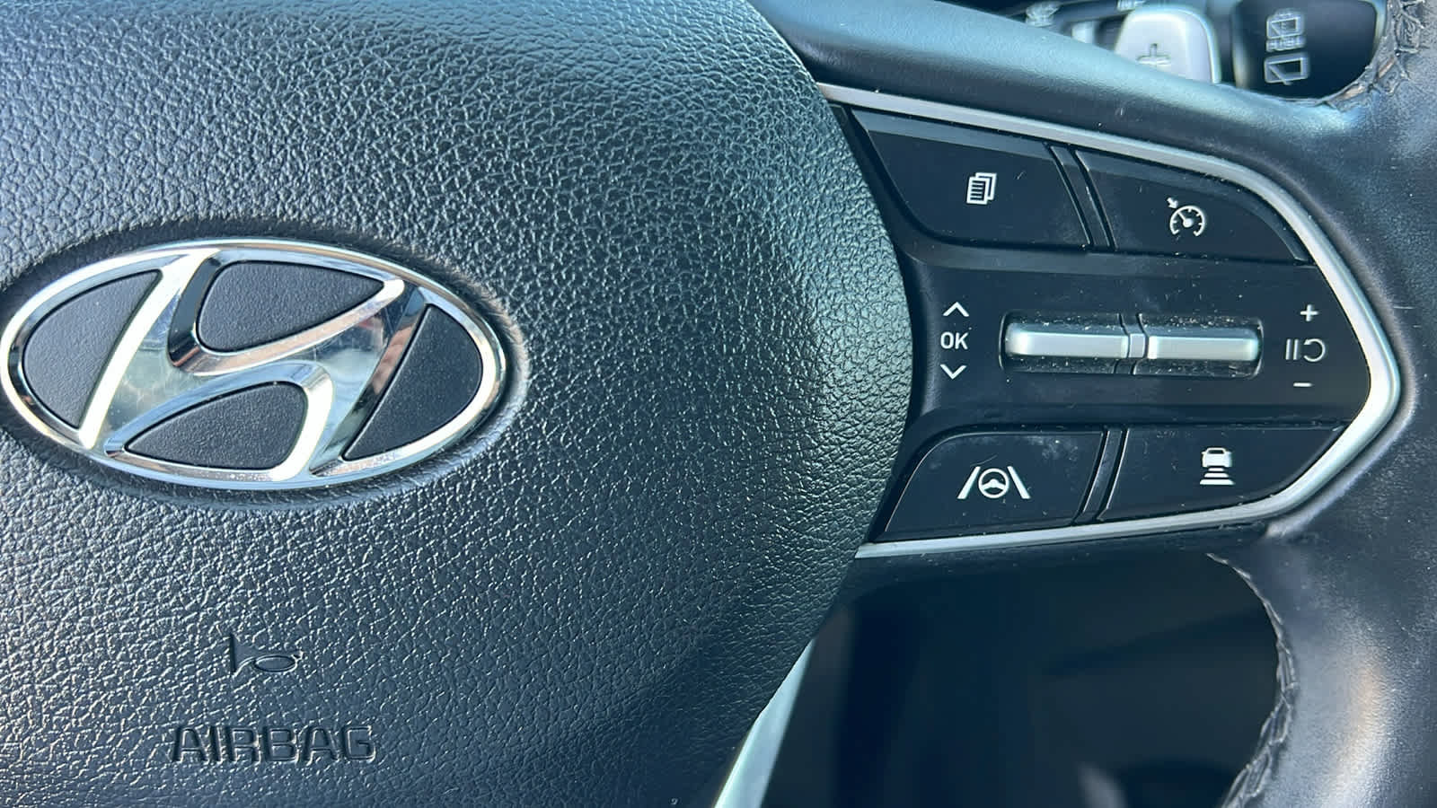 Used 2021 Hyundai Santa Fe SEL w/ Convenience + Premium Package image 20