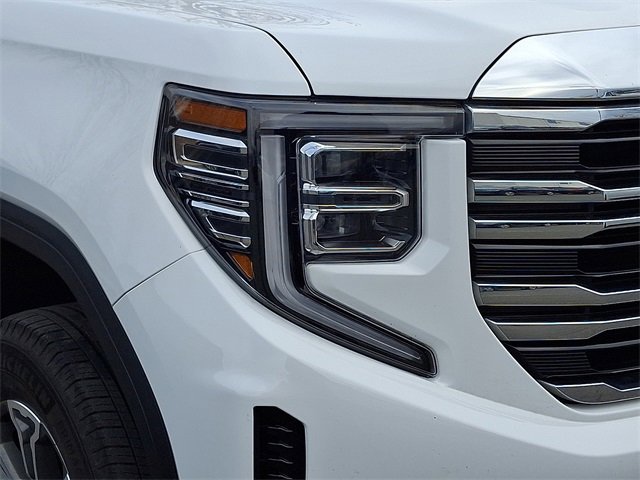 Used 2025 GMC Sierra 1500 SLT image 8