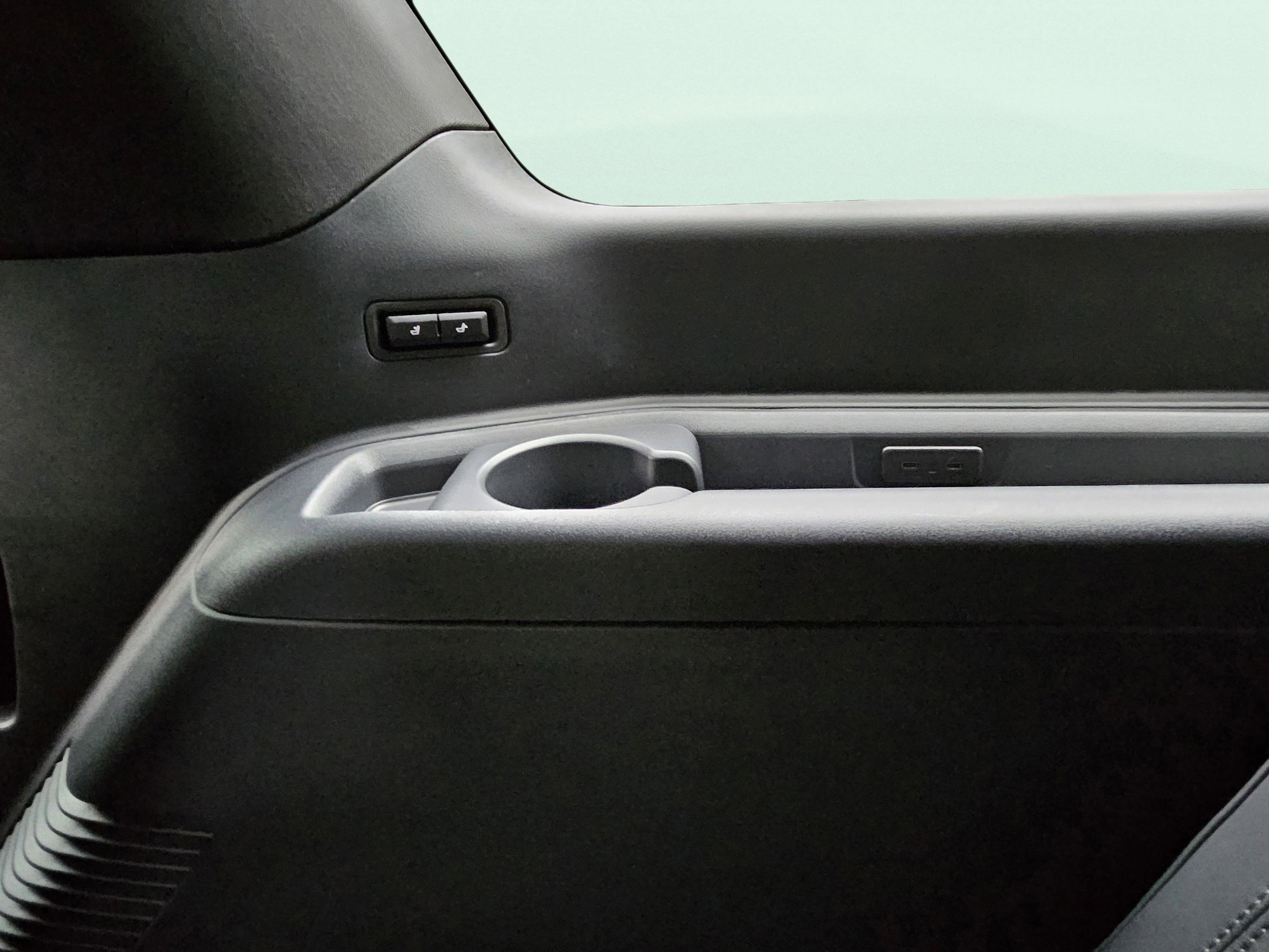 New 2025 Lincoln Navigator L Reserve w/ Jet Appearance Package image 28