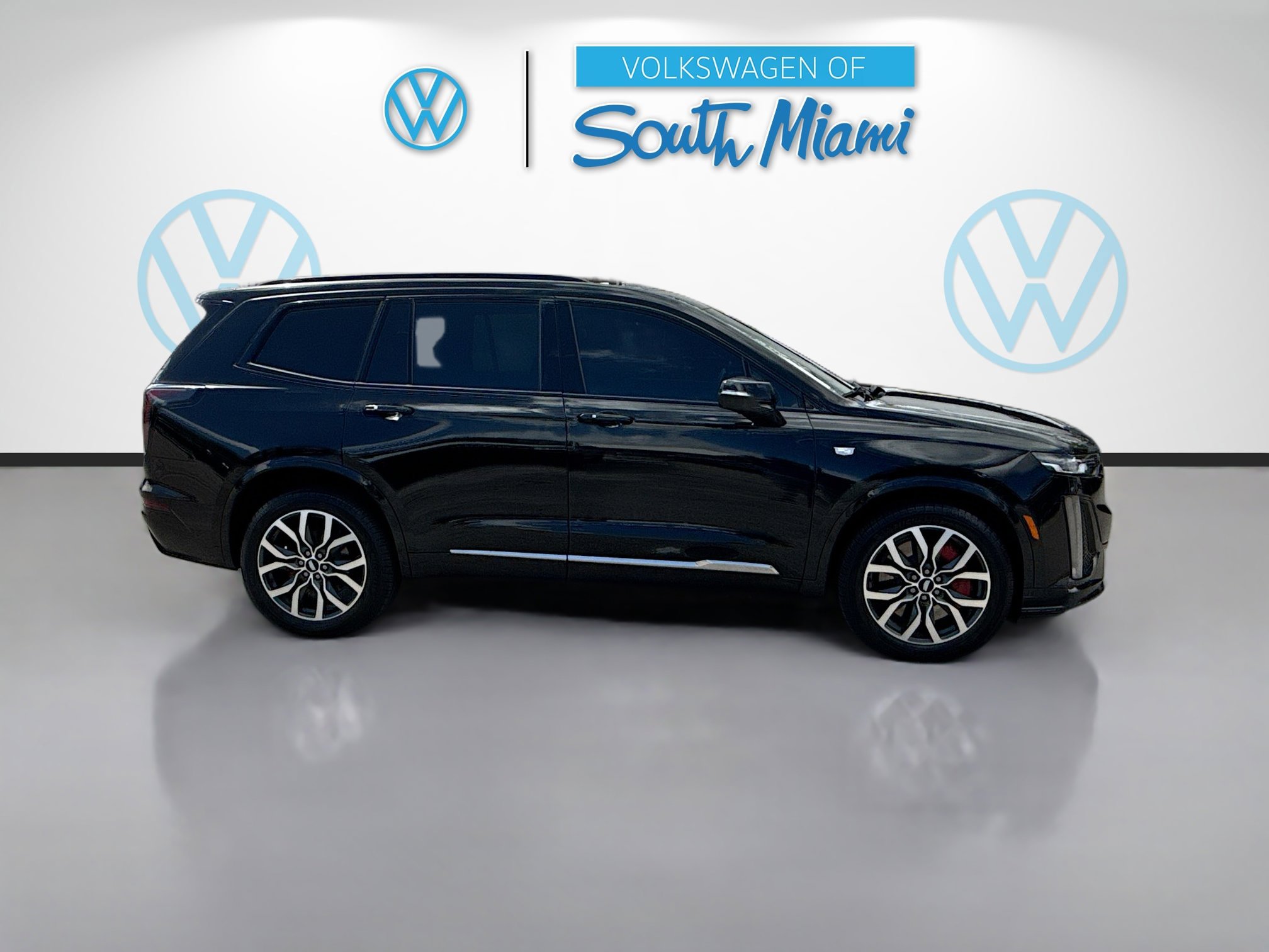 Used 2023 Cadillac XT6 Sport AWD/4WD image 8