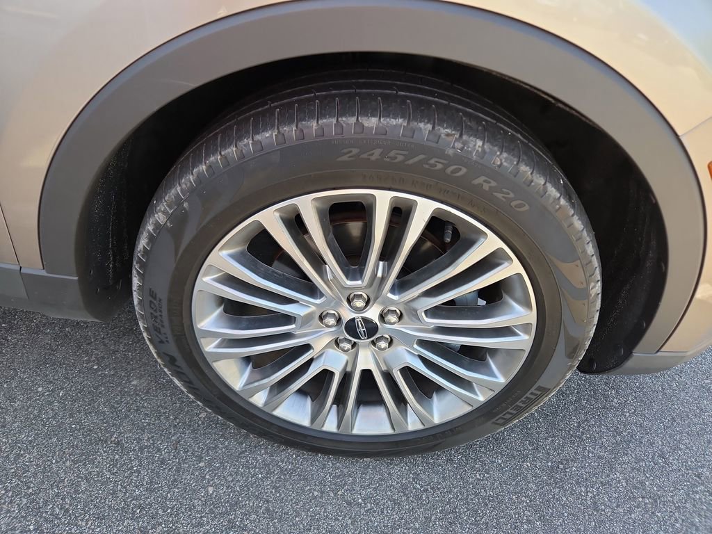 Used 2018 Lincoln MKX Reserve w/ Lincoln MKX Climate Package image 8