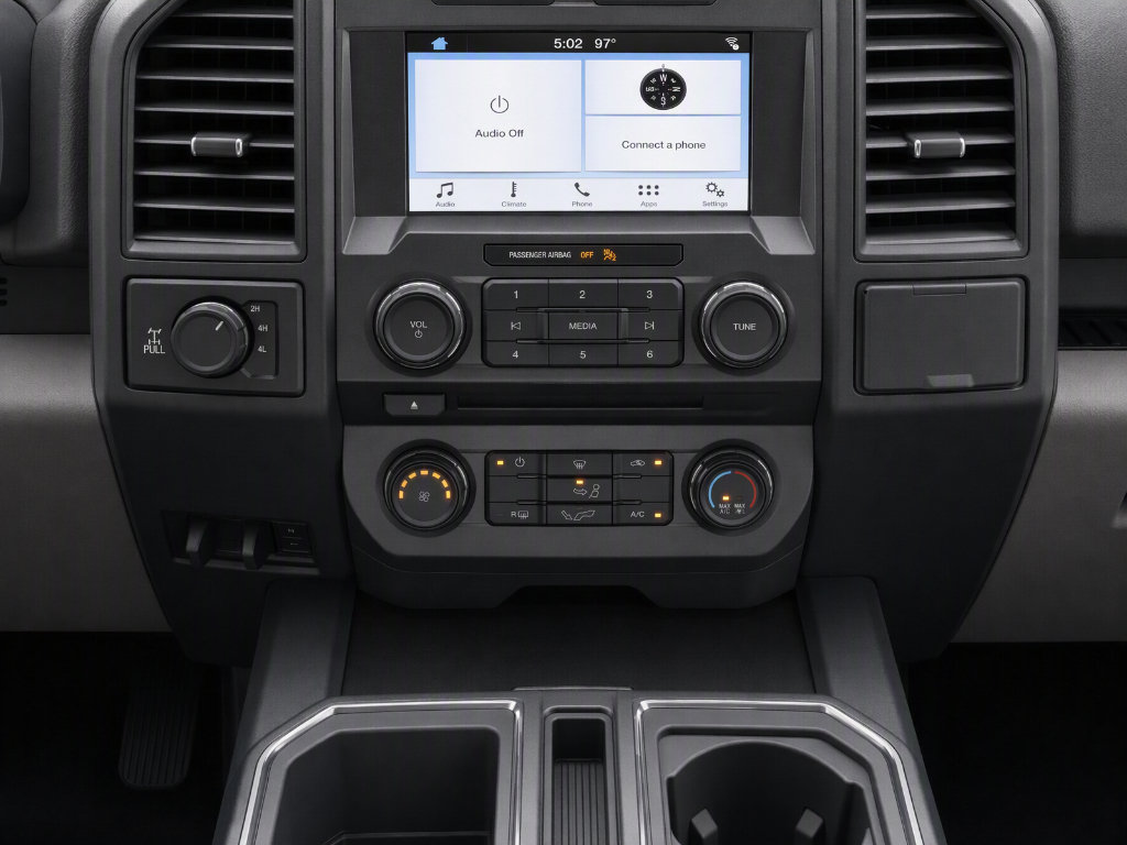 Used 2018 Ford F150 XL w/ Equipment Group 101A Mid AWD/4WD image 10