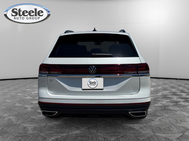 New 2026 Volkswagen Atlas SE FWD image 4