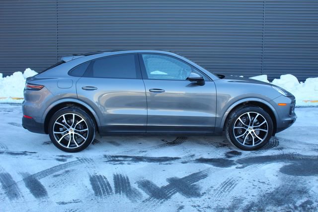 Certified 2023 Porsche Cayenne Coupe image 9
