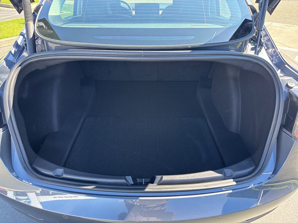 Used 2022 Tesla Model 3 Performance image 6