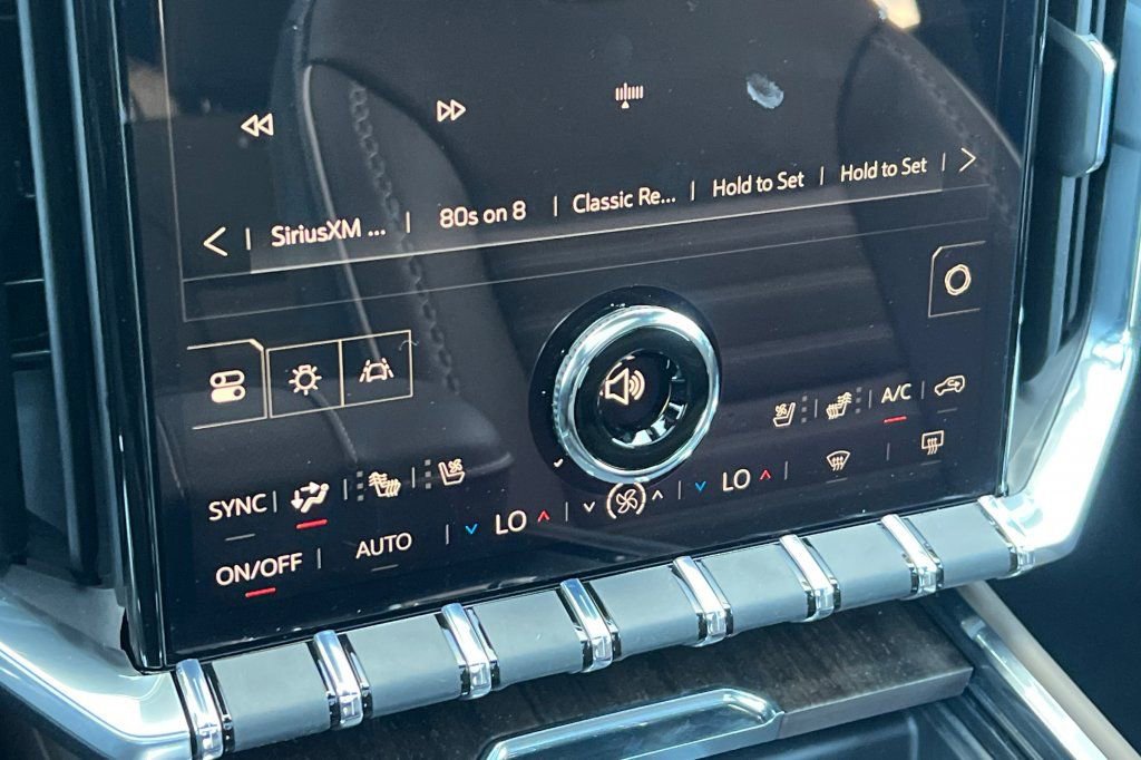 New 2026 GMC Acadia Denali Ultimate AWD/4WD image 19