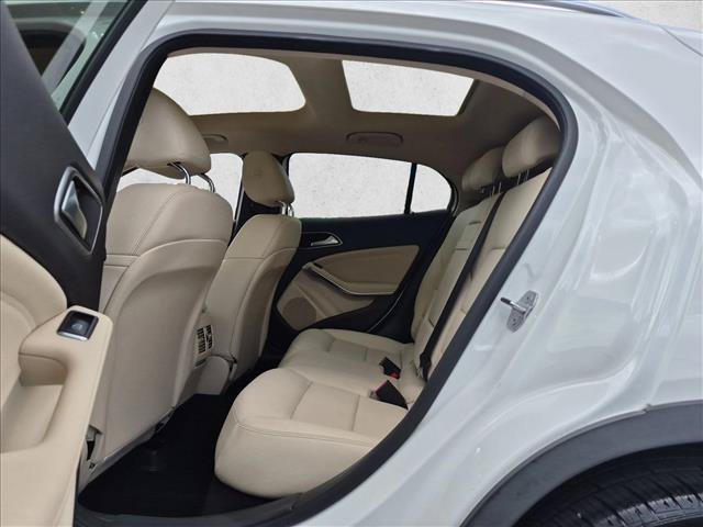 Used 2019 Mercedes-Benz GLA 250 4MATIC image 22