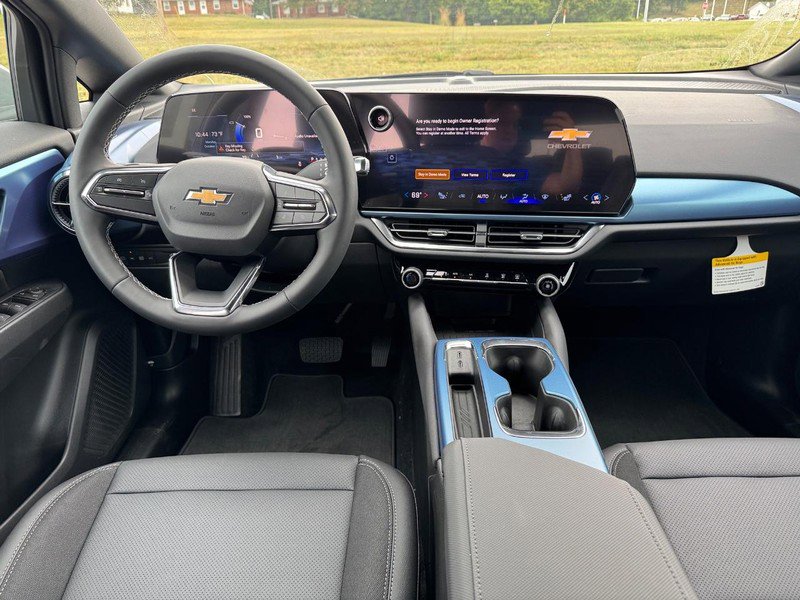 New 2026 Chevrolet Equinox EV LT FWD image 6