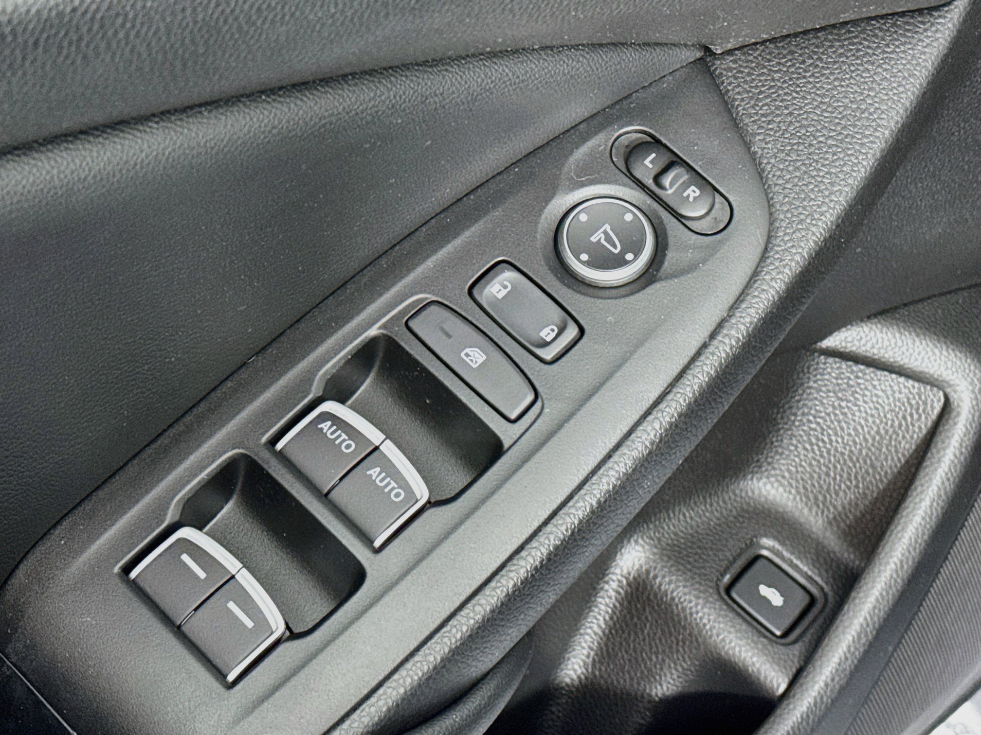 Certified 2022 Honda Accord Sport image 17