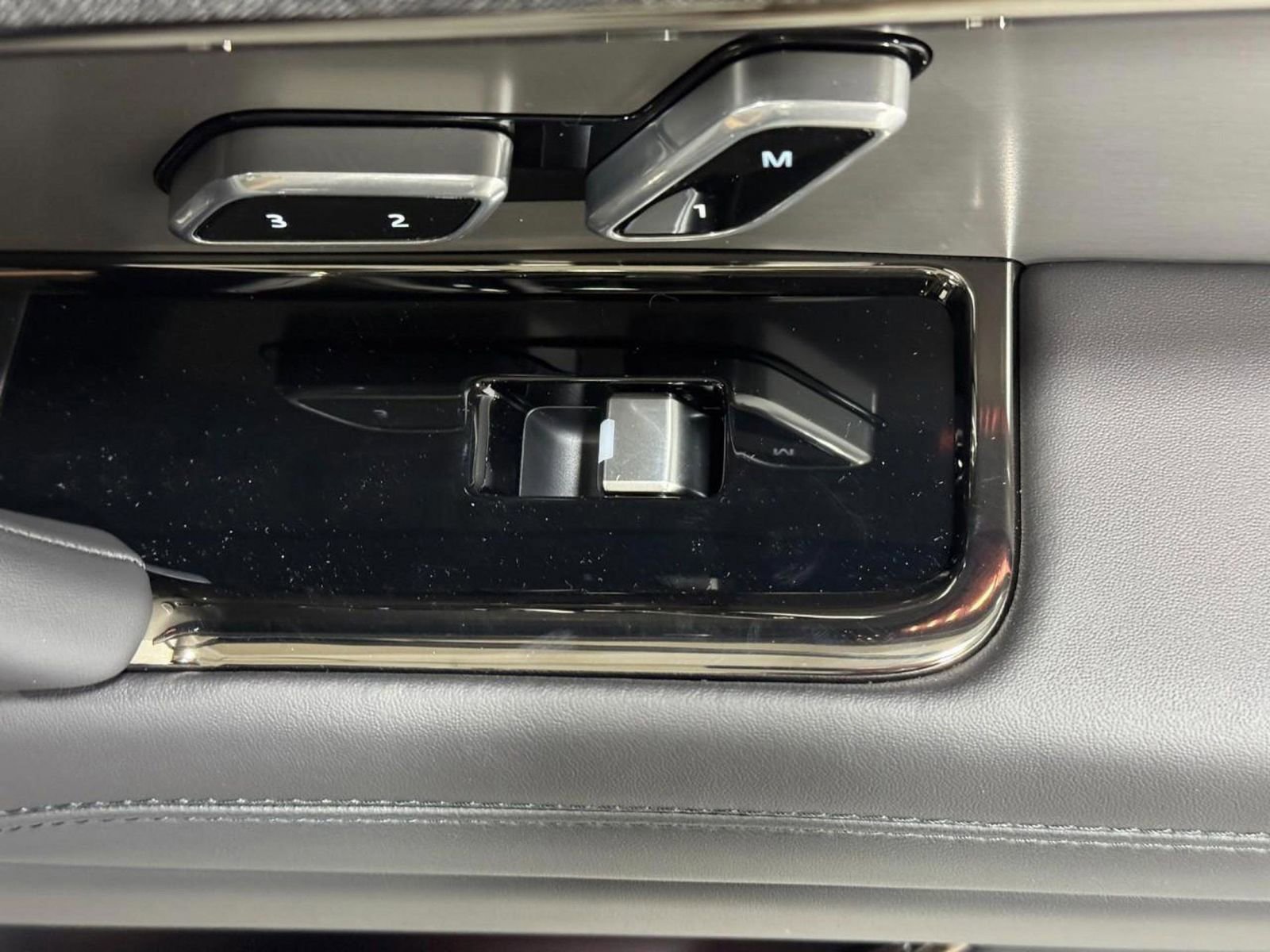 New 2026 Land Rover Range Rover Sport Dynamic SE image 21