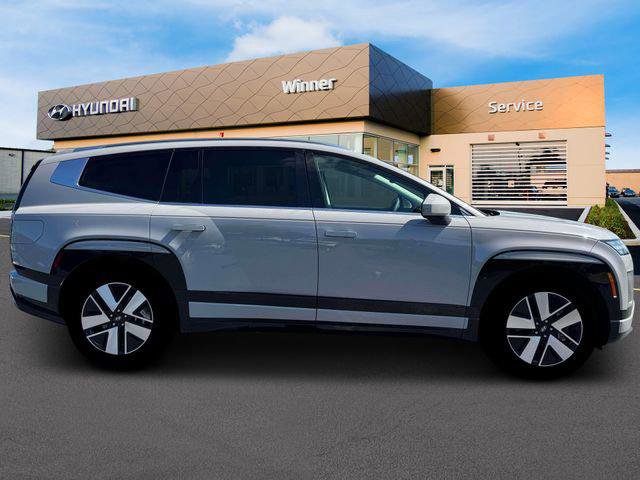 New 2026 Hyundai Ioniq 9 SEL image 9