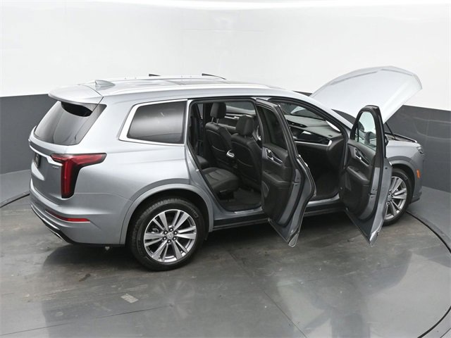 Certified 2025 Cadillac XT6 Premium Luxury image 67