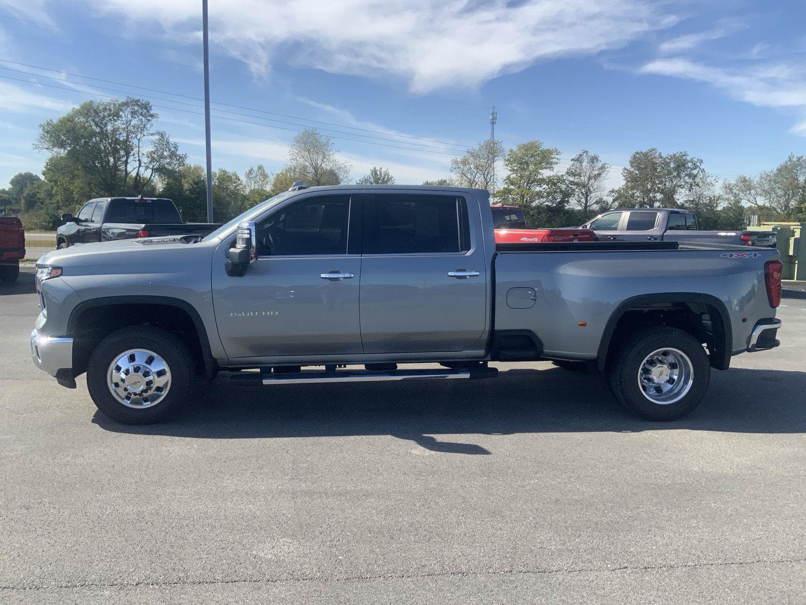 Used 2026 Chevrolet Silverado 3500 LTZ w/ LTZ Plus Package AWD/4WD image 7