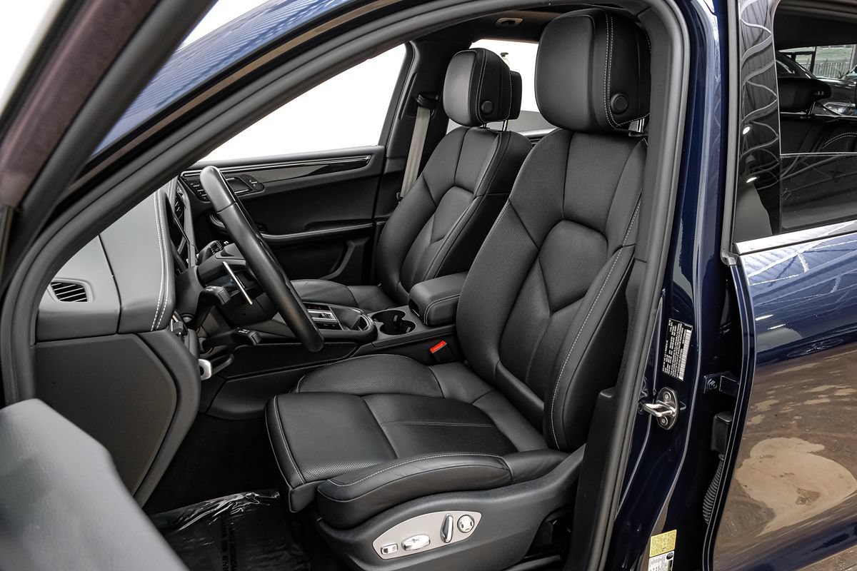 Used 2022 Porsche Macan S AWD/4WD image 29