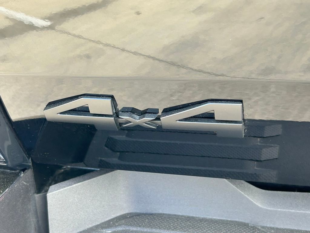 Used 2025 Toyota Tundra Platinum image 13