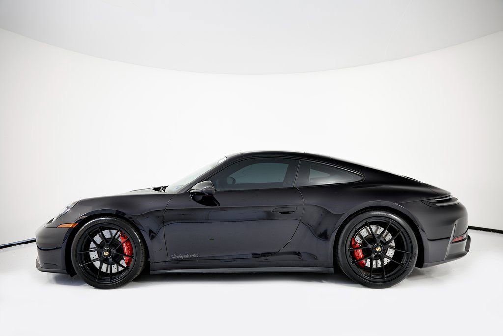 Certified 2026 Porsche 911 Carrera GTS image 2