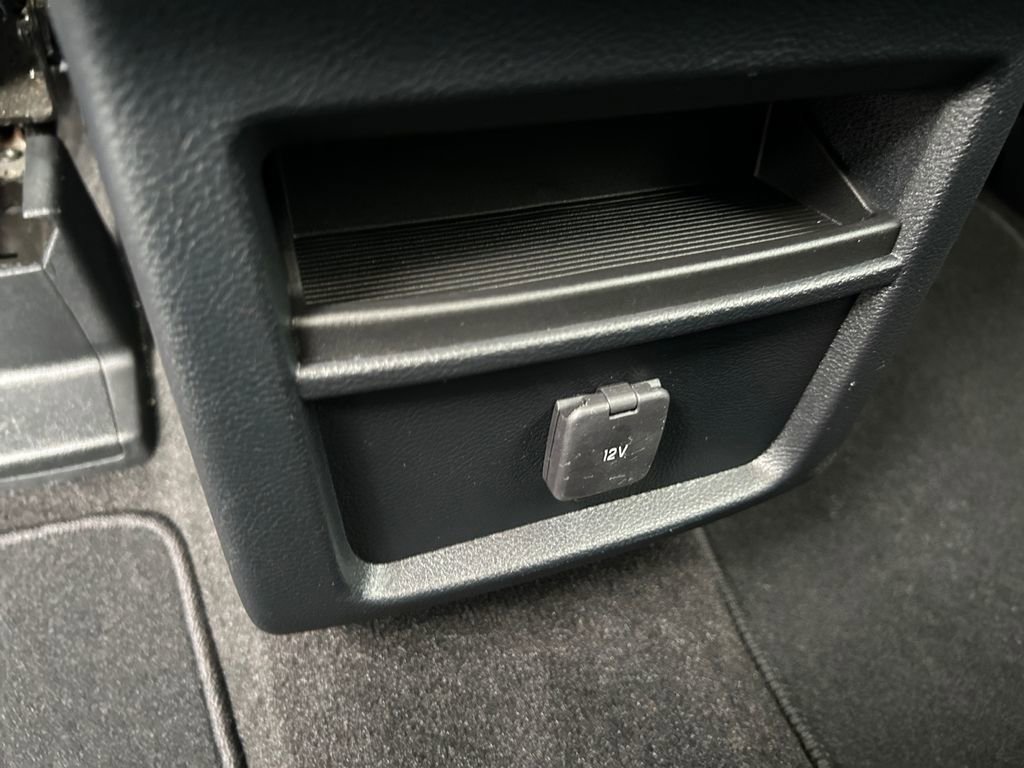 Used 2019 Ford Edge SE w/ SE Fleet Driver's Package image 35