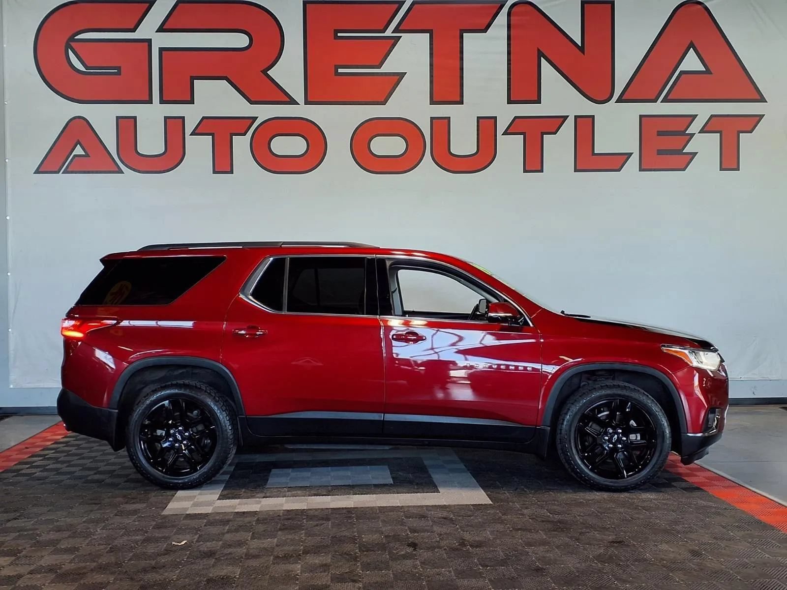 Used 2019 Chevrolet Traverse LT AWD/4WD image 1