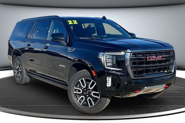 Used 2022 GMC Yukon XL AT4 w/ AT4 Premium Plus Package AWD/4WD image 3