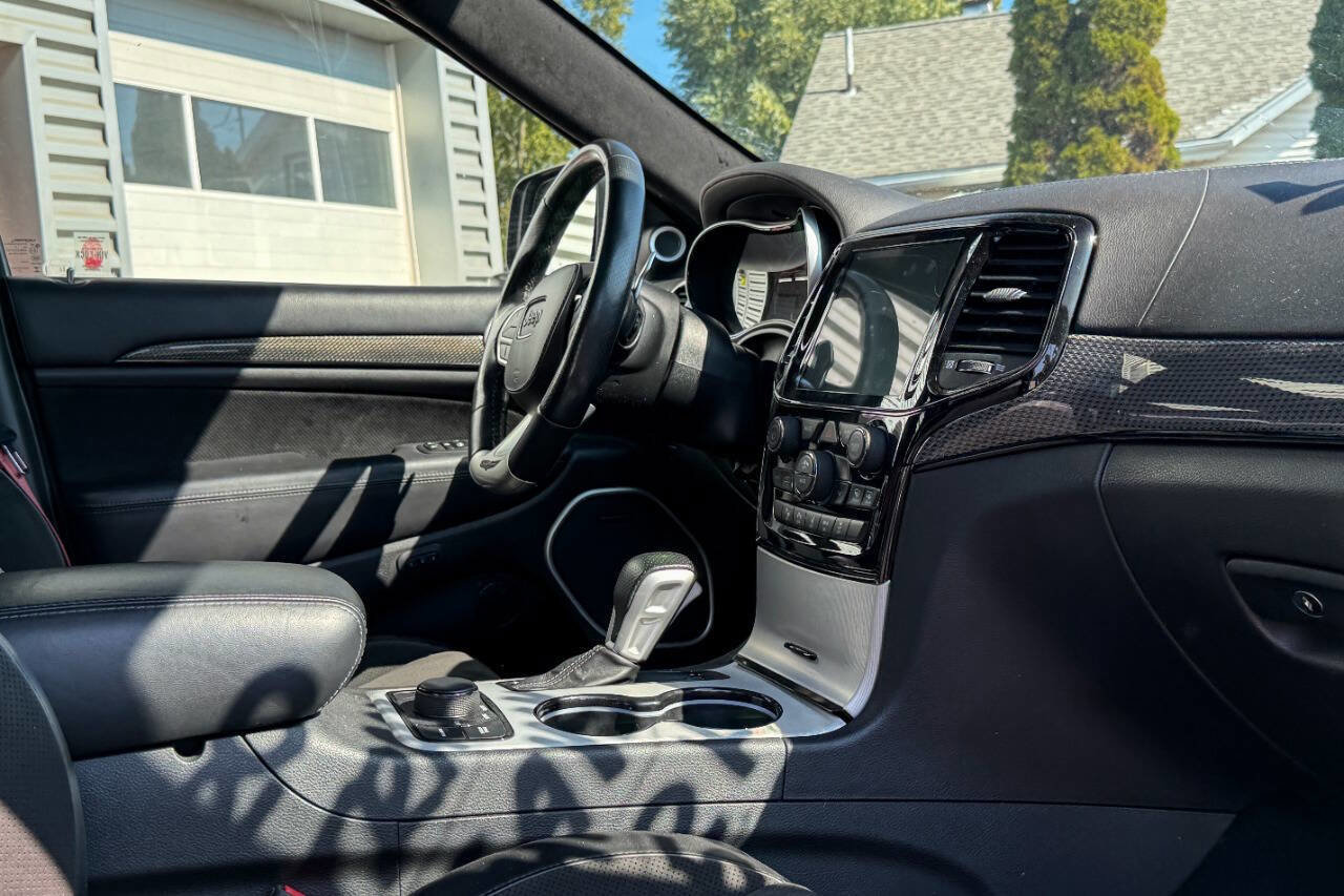 Used 2020 Jeep Grand Cherokee Trackhawk image 10
