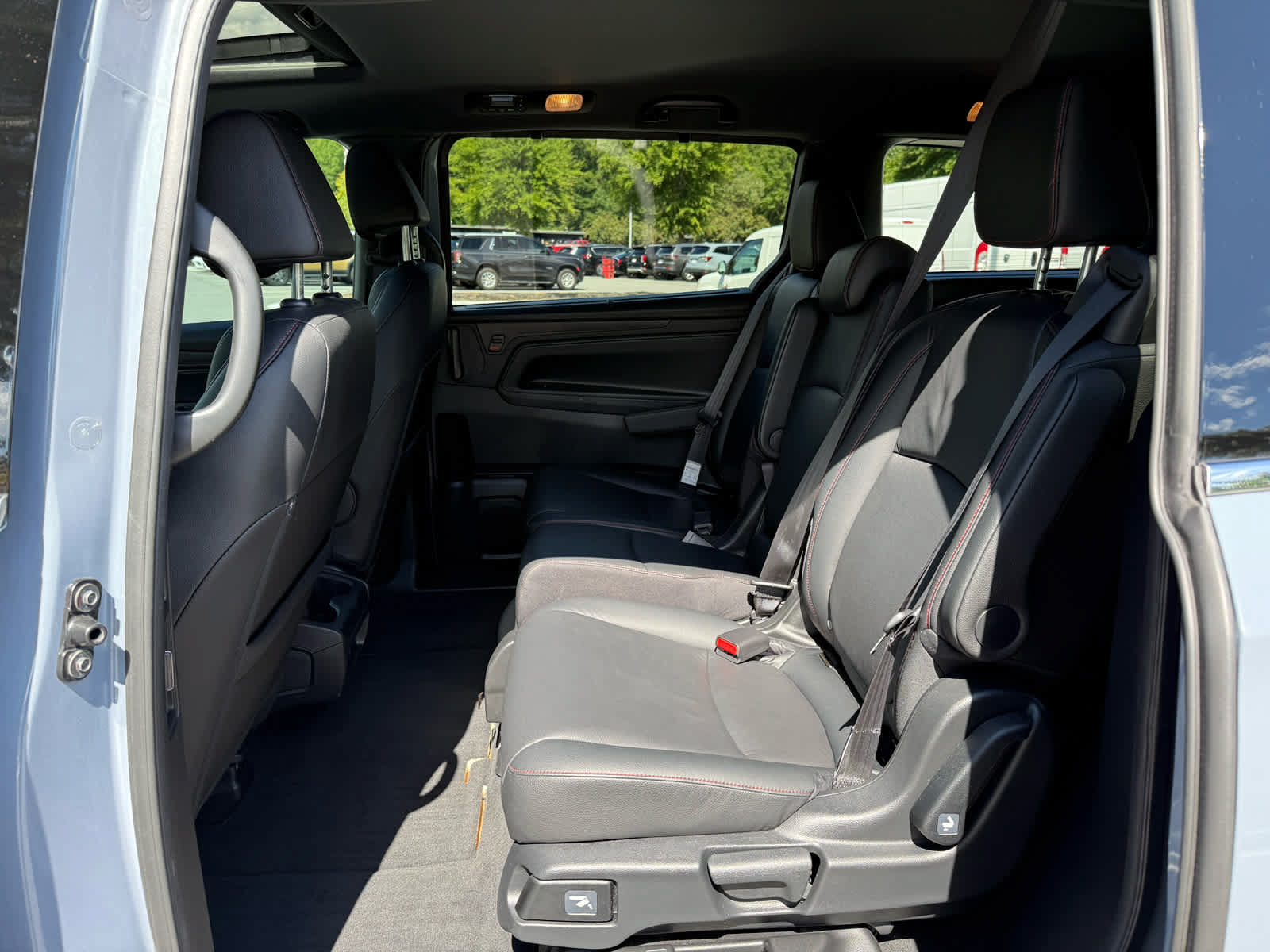 Used 2024 Honda Odyssey Sport image 23