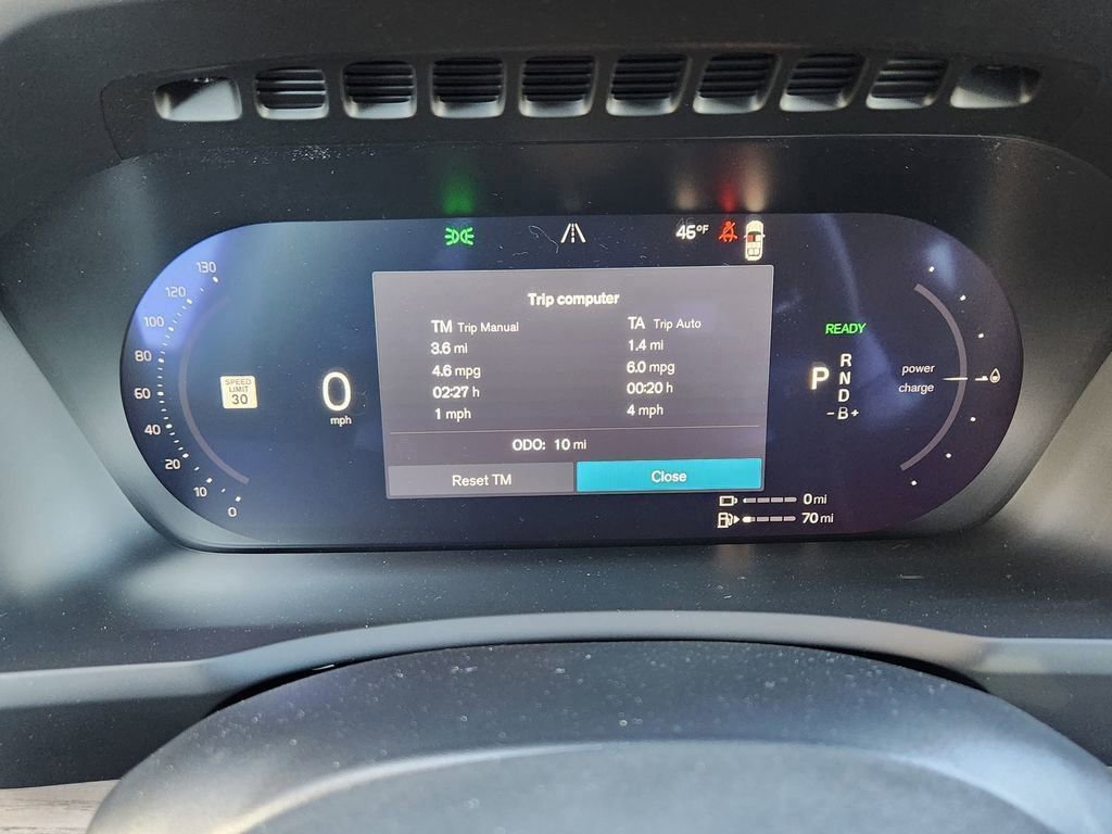 New 2026 Volvo XC90 T8 Plus w/ Protection Package Premier image 6