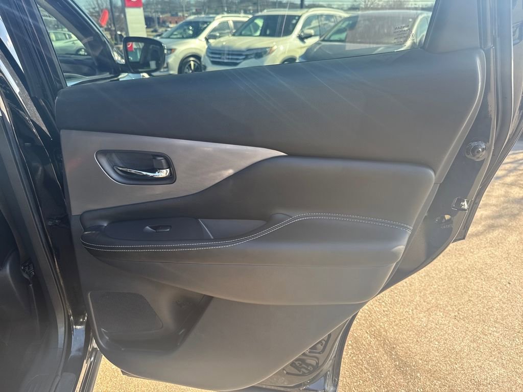 Certified 2024 Nissan Murano SV w/ SV Midnight Edition Package image 40