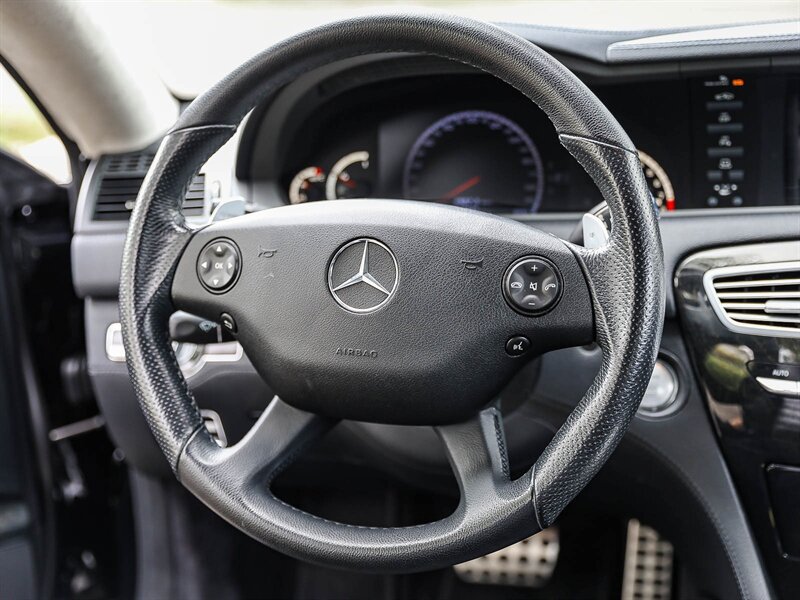 Used 2008 Mercedes-Benz CL 63 AMG image 20