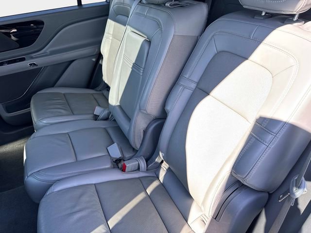 Used 2021 Lincoln Aviator Grand Touring w/ Elements Package Plus image 14