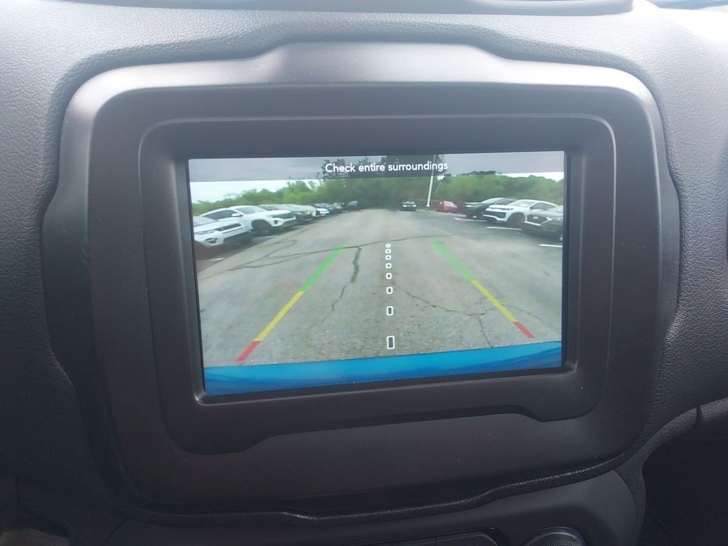 Used 2021 Jeep Renegade Latitude w/ Sun & Sound Group AWD/4WD image 16