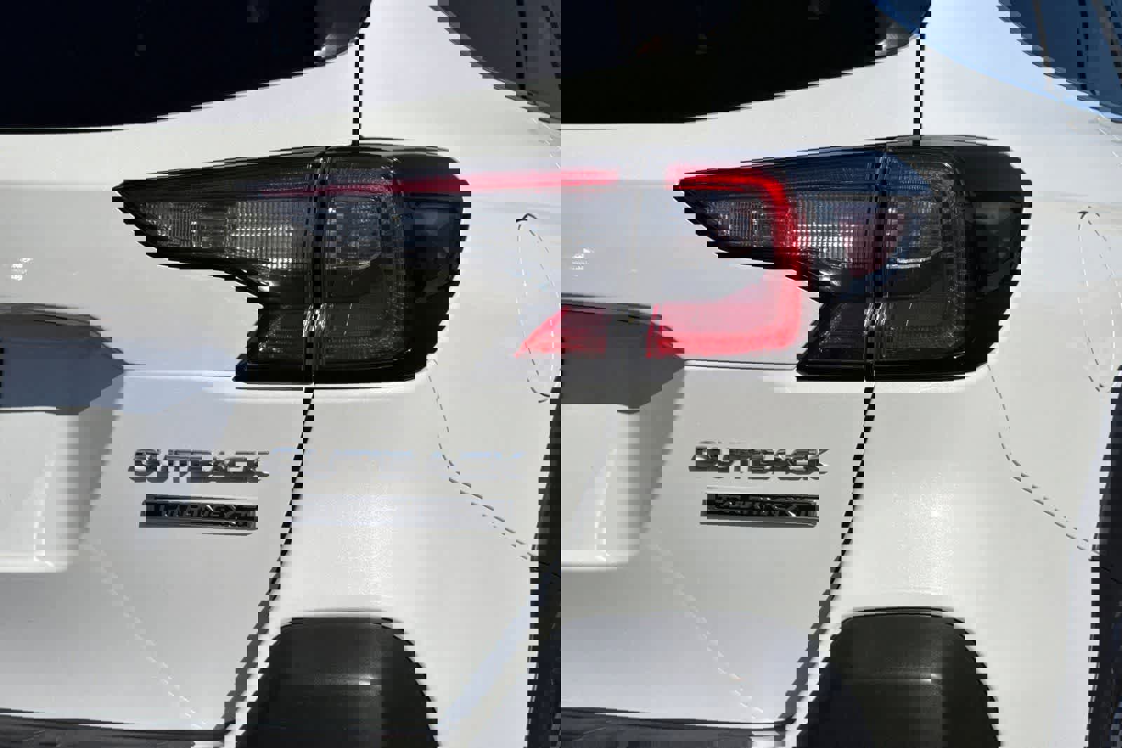 Used 2023 Subaru Outback Touring XT w/ Popular Package #2 image 32