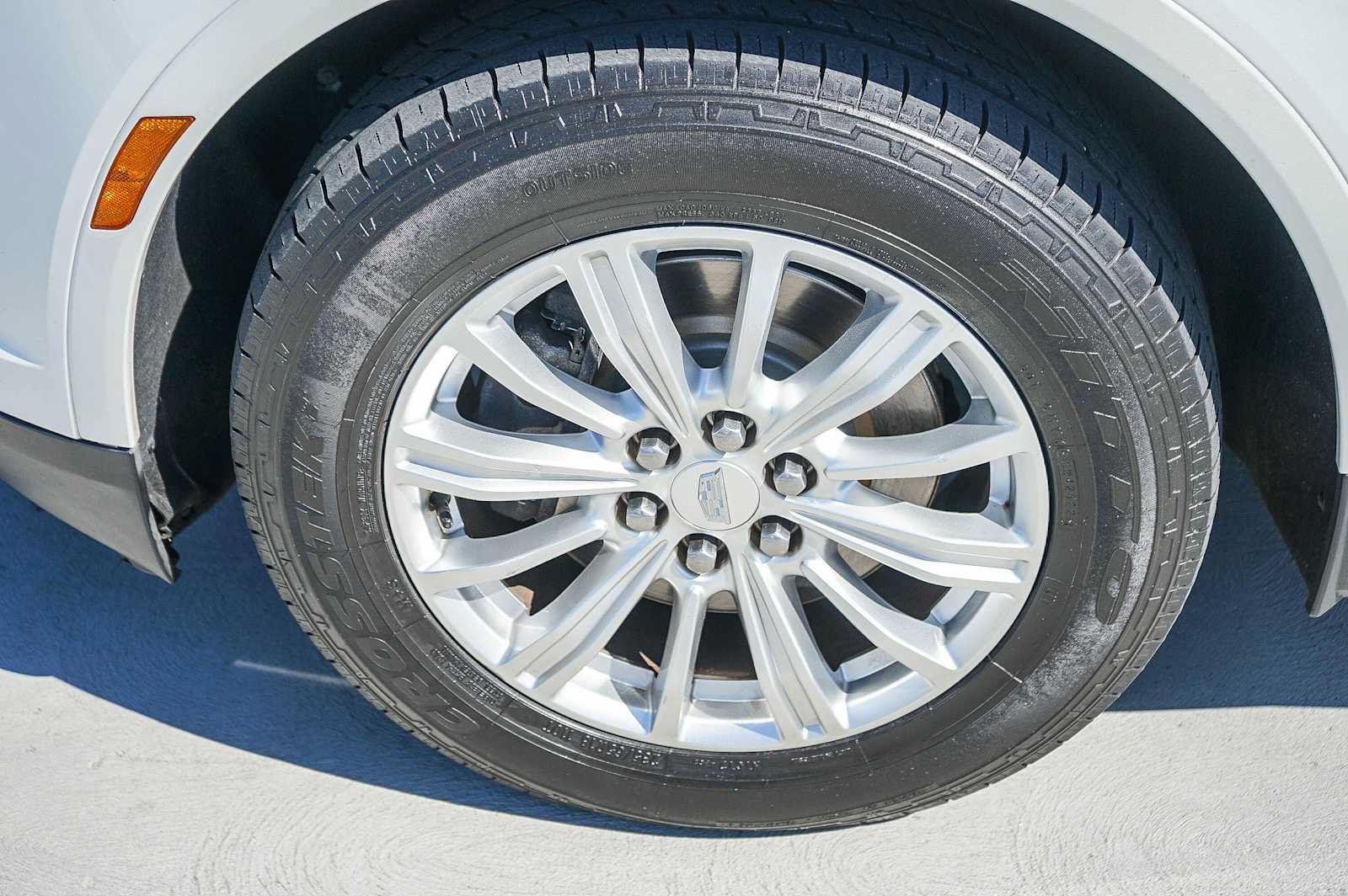 Used 2018 Cadillac XT5 FWD image 11